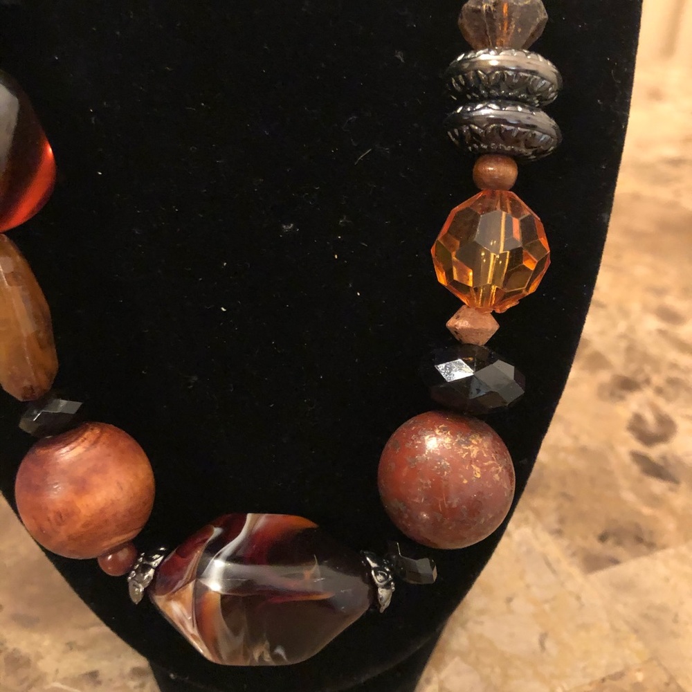 Statement necklaces - Picture 2 of 8